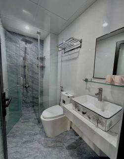 Ami Foreign Center Da Nang 2 Cozy Room 005 - 2 Facades, Balcony, Many Windows - 8