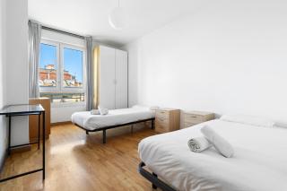 Stylish 4br City View Apt Near Sagrada Familia - Barcelone - 5