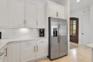 7 BR 8 BA Private Pool 7K 4Q 2Dbl 1T Sleep 24 Bikes & Beach Gear included - 1