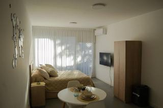 Hermoso Depto, frente al Fleni, muy cerca a pasaje gastronómico Echeverría - 5