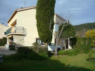 Haut de Villa T3 cosy 75 m2 - bassin baignade - Proximité mer - Solliès-Pont - 7