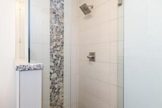 South Haven Great Lake Getaway - Centerally located to downtown South Haven and South Beach - South Haven - 8