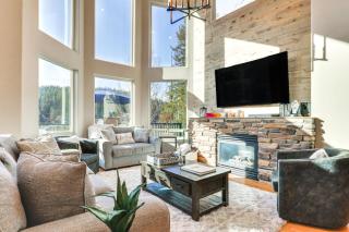 Lakefront Coeur dAlene Home with Deck and Shared Dock - Coeur d'Alene - 8