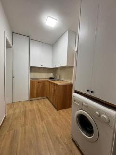 Katien Apartment - Tirana - 1