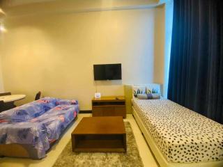 Mactan Newtow Enjoy Family Staycation - 7