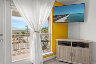 Swashbucklin' Swordfish Condo - Steps to the Beach - Destin - 6
