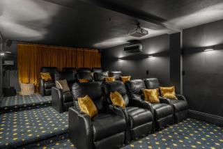 Boho Haven Hideaway - Walk to Pool,Theater,Arcades, Firepit, Lake Access - 4