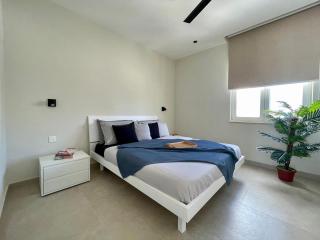 Bugibba Square Seafront LUX Apartments by Holi - St Paul's Bay - 4