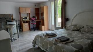 Studio la campagne en ville - Nîmes - 4