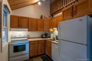 Ptarmigan Hilltop Hideaway - 4