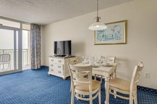 Walk to Beach North Myrtle Beach Resort Apt! - Myrtle Beach - 3