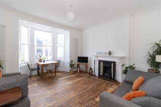 Stylish Seaside Retreat - Worthing - 5