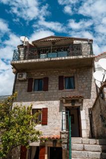 Historic Seafront Family Villa - Rafailovici - 8