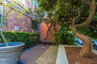 Luxury Downtown Studio King Bed City View - Seattle - 4