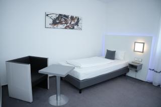 Weber Hotel Mannheim - Mannheim - 9