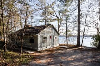 Omena Point Paradise Waterfront Sunrise - Suttons Bay - 0
