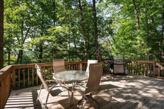 Spider Lake Oasis Beach Fire Pit Dock Private Fishing - Traverse City - 7