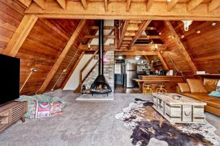 bohemian stAyframe - - 1