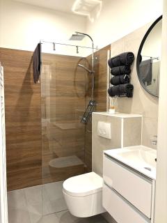traumhafte Wohnung für 2, Walk In Dusche, extra Küche, Nespresso, zentral - 5