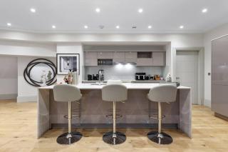 Park Lane Palace- Luxury Sleeps 10 - Londra - 6