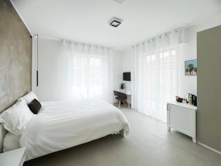 Casa Febo, in centro con parcheggio privato a 200 mt dal mare - Bordighera - 7