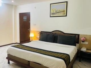 Royal Presidency Inn - Lucknow - 2