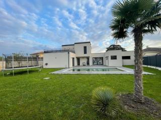 location villa moderne piscine - 8