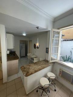 Lindo apartamento 2 Quartos a 50m da praia de Copacabana - Rio de Janeiro - 4