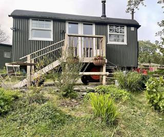 1 Bedroom Cabin Sleeps 2 Private Garden WiFi - 6