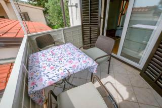 Apartment Mladen - Drage - 2