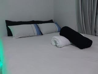 Private room send the host a message - 3