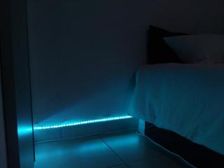 Private room send the host a message - 1