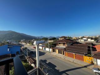 Apartamento Elegante, Ar-Condicionado, WI-FI, Piscina no Terraço do prédio e Varanda Exclusiva - Ubatuba - 9