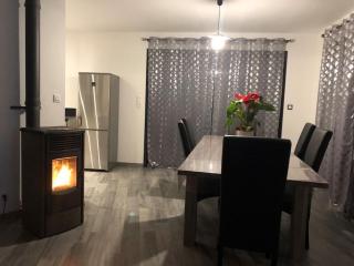 Pavillon récent avec 3 chambres - 8