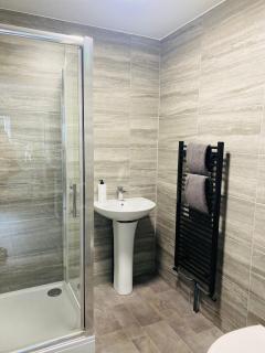 Roomello City Studios - 1