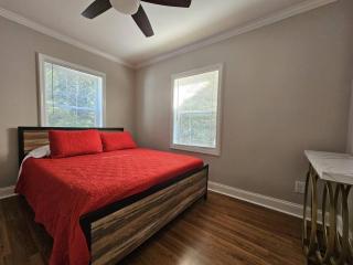 Gorgeous 2BR home with Private Backyard - Atlanta - 6