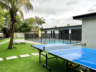 Sunny Resort Oasis with Heated Pool Ping Pong - 5