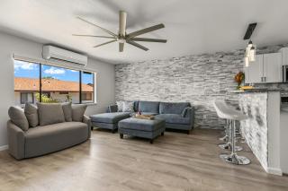 Malia Makai - D - Dolphin - 2