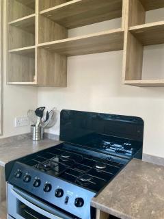 Caravan at Seawick Holiday Park Close to Beach - Saint Osyth - 1