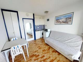Studio cabine en front de mer avec piscine - FR-1-328-228 - 8