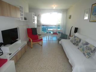 Appartement 2 Pièces Moderne, Centre-Ville, Proche Plage et Commerces - FR-1-328-240 - La Grande-Motte - 2
