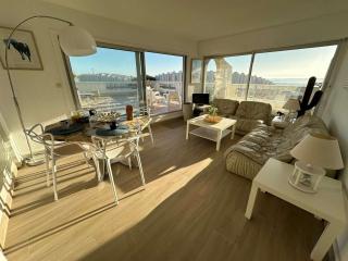 Superbe 3 pièces avec terrasse près de la plage et commerces, parking inclus - FR-1-328-233 - 6
