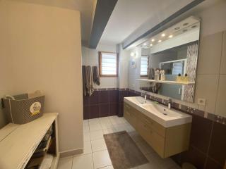 Chalet familial 10 pers. avec terrasse, terrain de boules, garage et équipements modernes - FR-1-342-318 - Beaufort - 3
