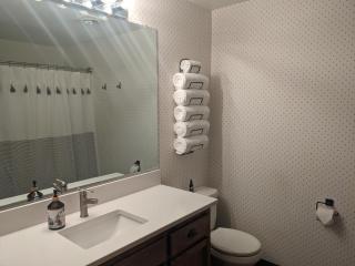 Cozy Place for Family and Friends - 9