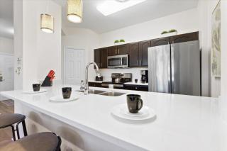 Last Minute Disney Getaway! Private Pool, Hot Tub & Games Room. Book Now! #1436 - Orlando - 3