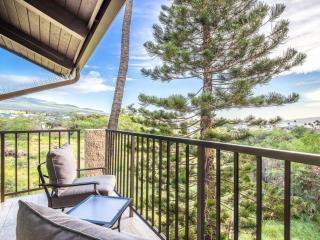 3BR Penthouse- ocean views, lanais, ACs, hot tub, pool, sauna, steps to beach - Kihei - 1