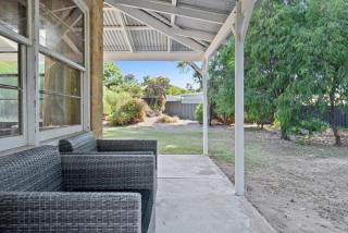 Kangaroo Cottage - 1