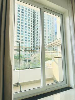 Spacious & modern 1BR w balcony 302 - Ho Chi Minh - 5