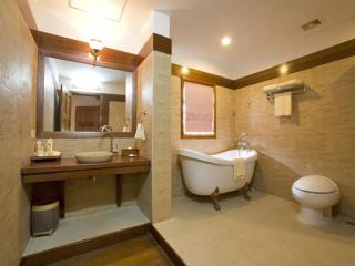 Royal Angkor Resort & Spa - 9