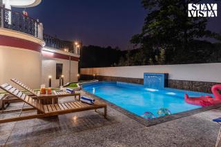 StayVista's Hillside Serenity - Hill-view villa with Outdoor pool, Bar, Spacious lawn, and Indoor & Outdoor activities - Lonavala - 9